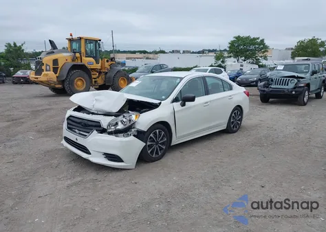 2016 Subaru Legacy 2.5I z USA, uszkodzony, nr VIN 4S3BNBA64G3052068